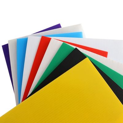 Tấm PP Twinwall chống tĩnh điện Tấm PP ngoài trời màu vàng không thấm nước