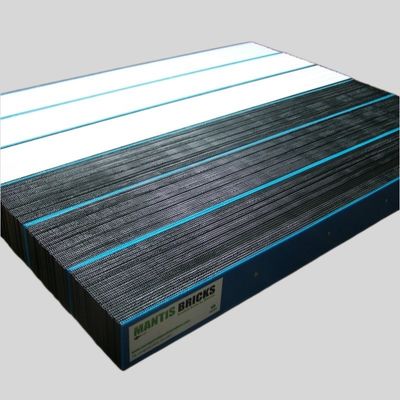 Gạch Mantis Gạch cắt bằng tia nước để cắt bằng tia nước mài mòn hoặc chỉ cắt bằng nước