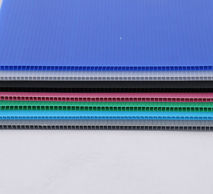 Bảng polypropylene corflute tái chế nhẹ tùy chỉnh nhựa đục