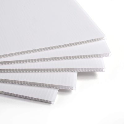 Polypropylene Lớp lợp lợp Coroplast Board nhẹ gấp tùy chỉnh
